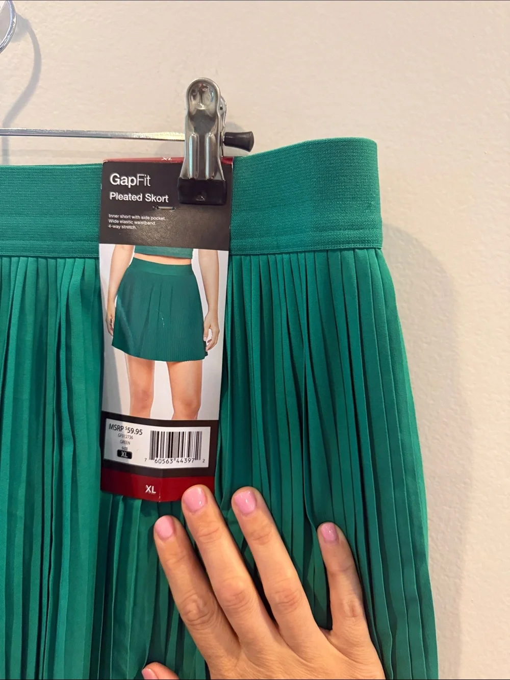 GAP flattering pleated